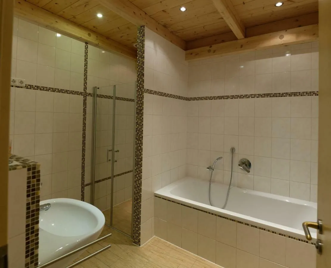 Altes Schulhaus Apartment Pfaffing 0*,  Germany